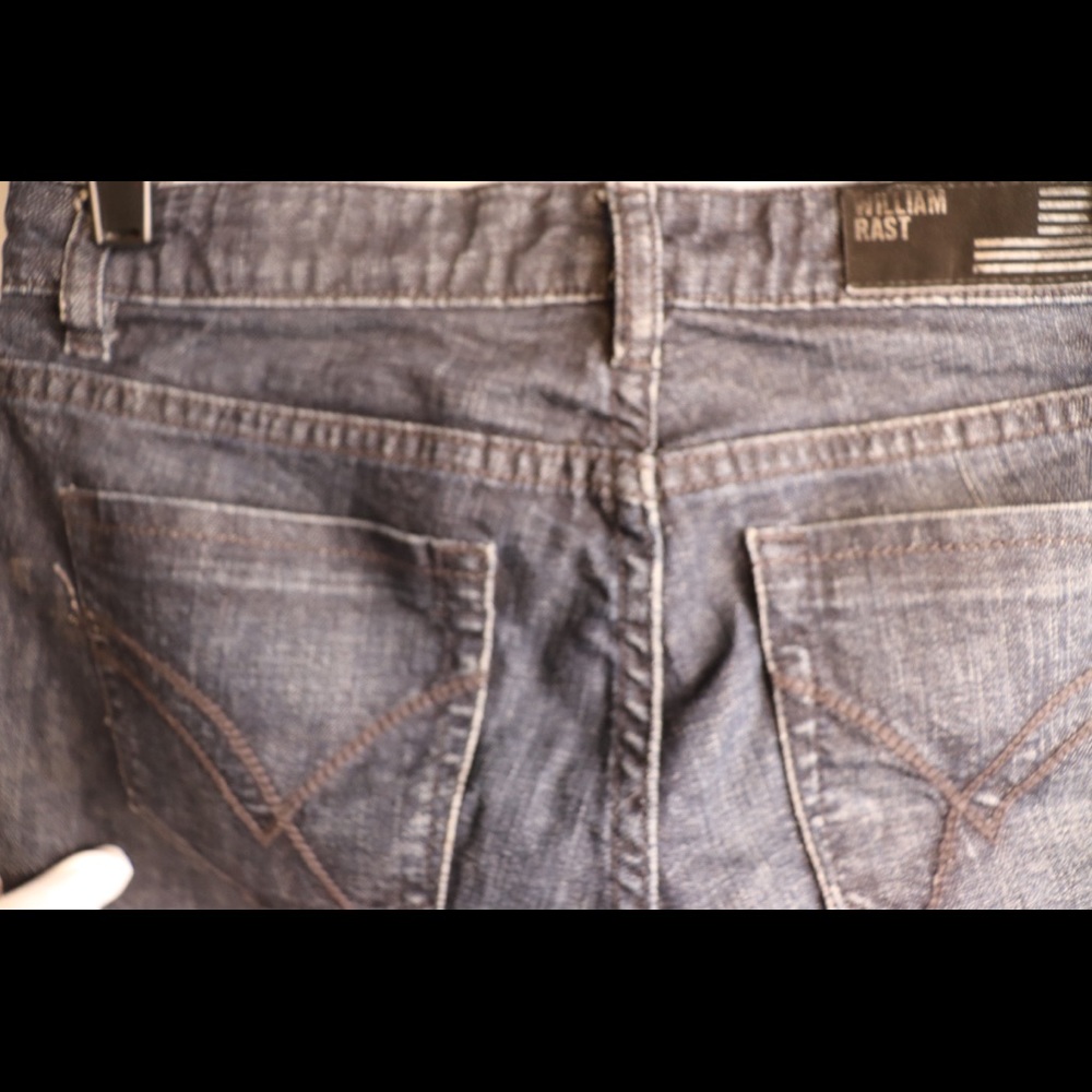 William Rast dark Jean - Picture 3 of 4